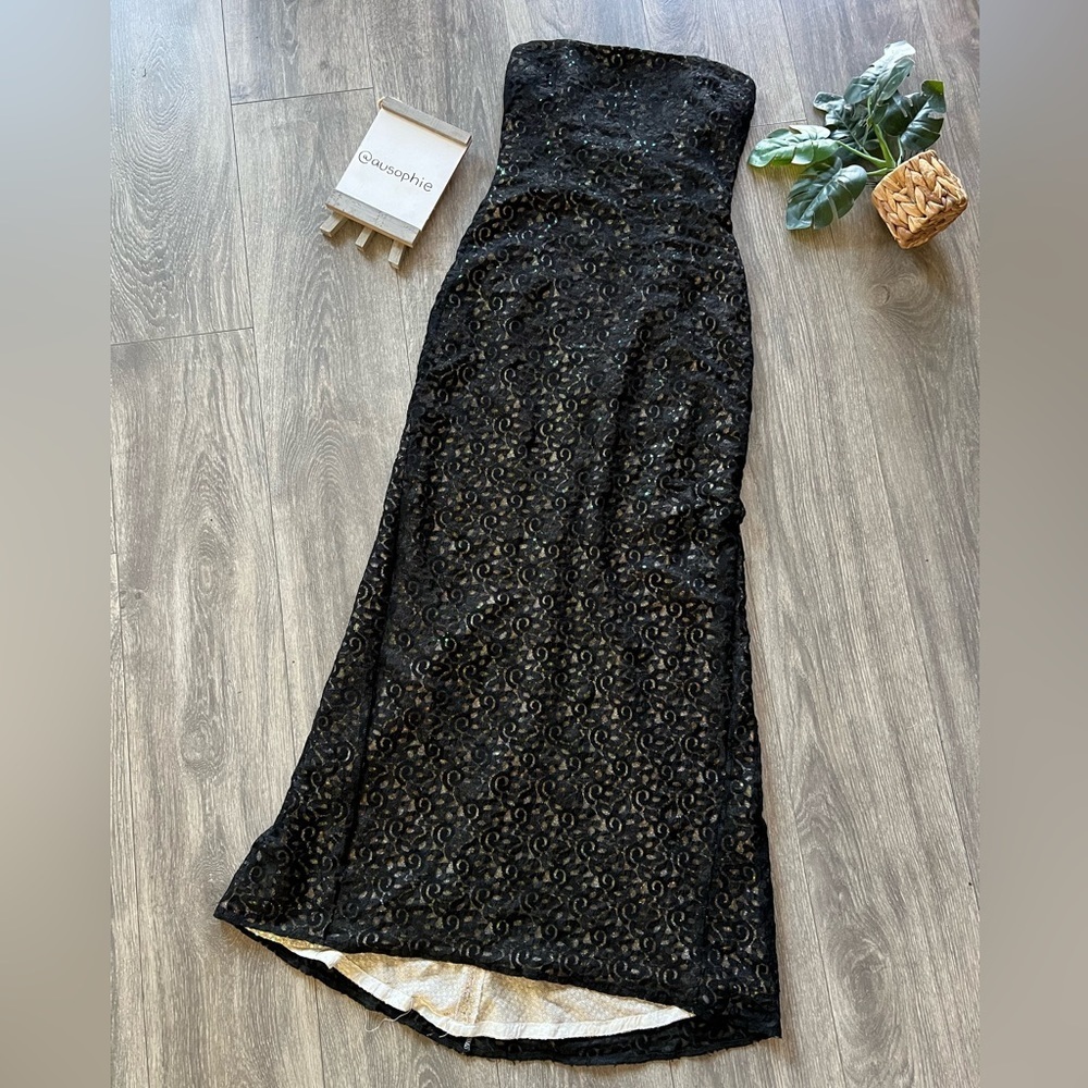 Vintage gunne sax by Jessica McClintock black patterned lace/gold sequin dress.